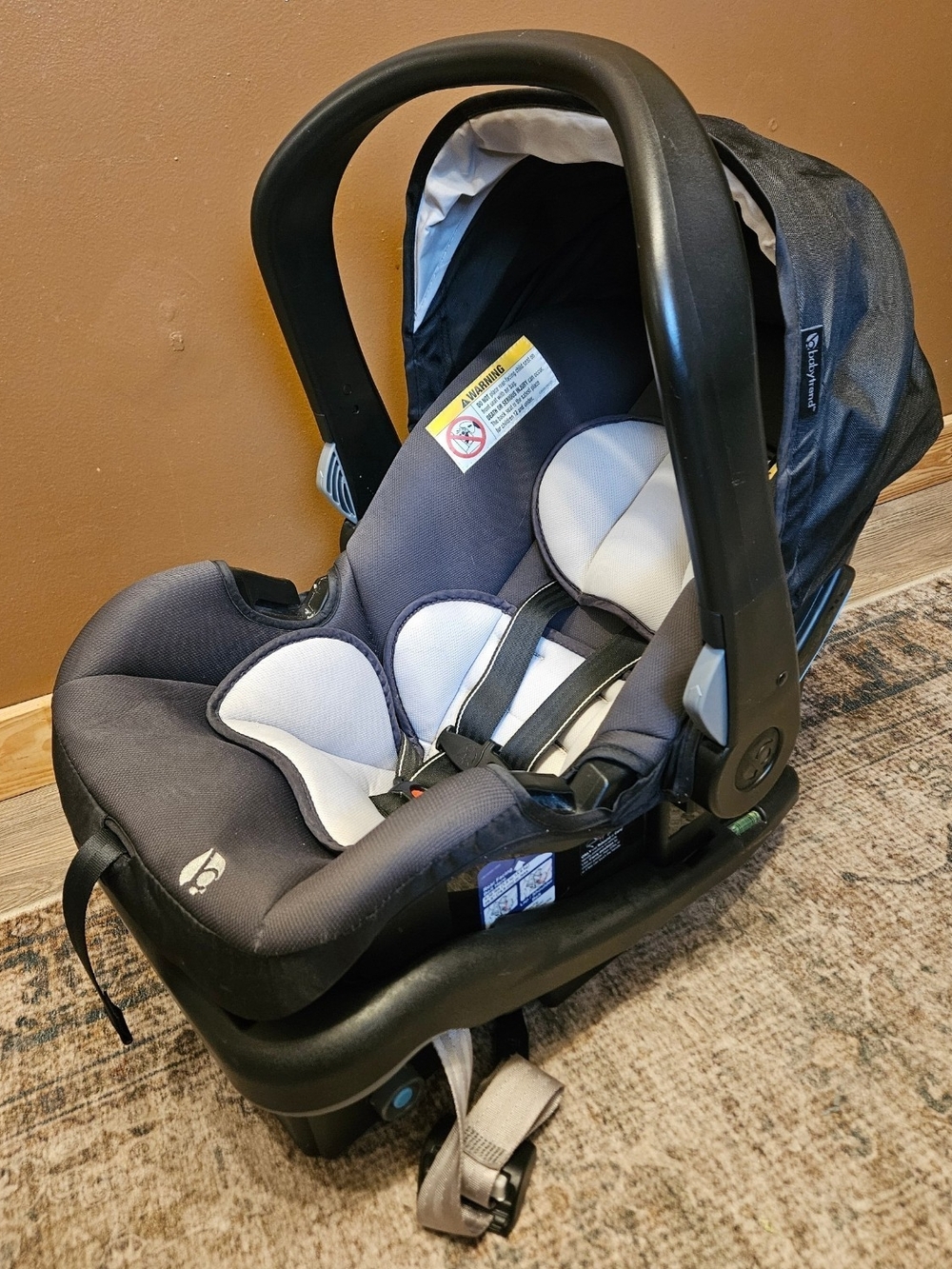 Baby Trend Infant Car Seat